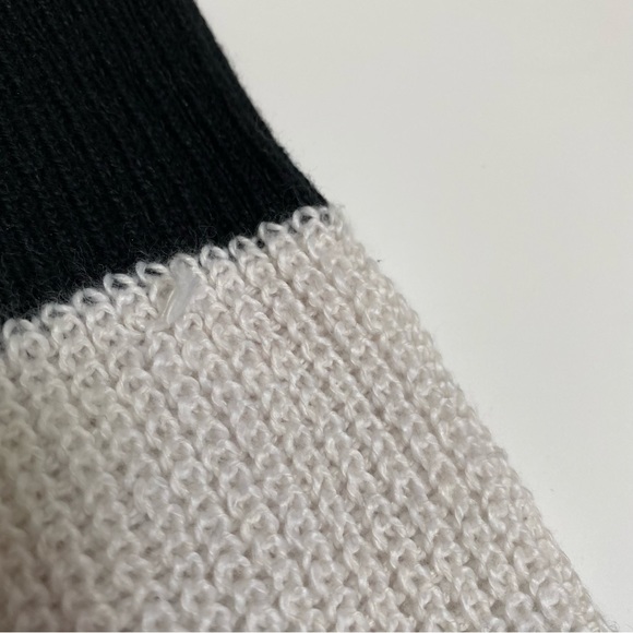 American Eagle Black and White Rugby Sweater - Picture 12 of 12